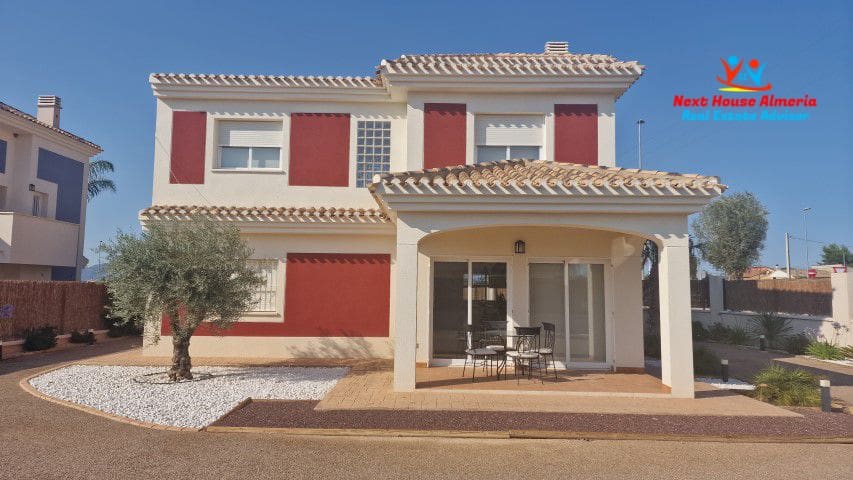 4 slaapkamer Villa te koop in Purias - € 294.000 (Ref: 7802356)