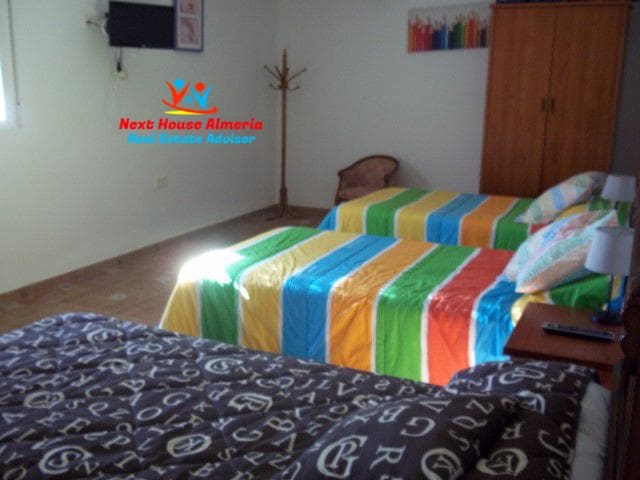 8 soveværelse Finca/Landehus til salg i La Escucha - € 625.000 (Ref: 7851703)