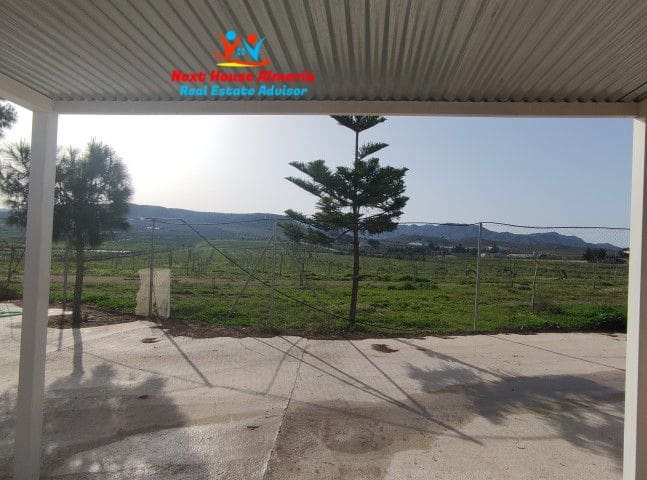 8 soveværelse Finca/Landehus til salg i La Escucha - € 625.000 (Ref: 7851703)