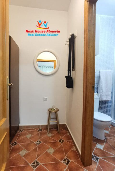 8 slaapkamer Finca/Landhuis te koop in Albox met garage - € 299.000 (Ref: 7856048)