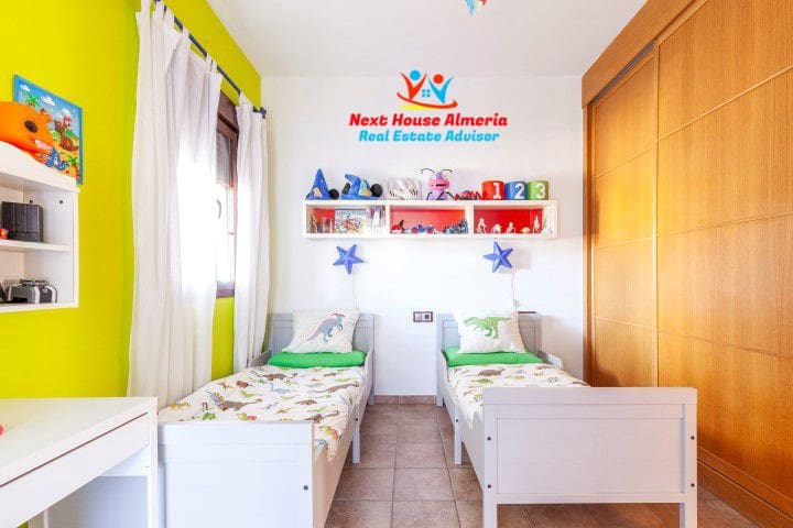 4 Zimmer Villa zu verkaufen in Cuevas del Almanzora mit Garage - 375.000 € (Ref: 8003257)