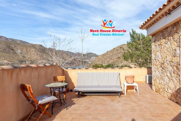 4 Zimmer Villa zu verkaufen in Cuevas del Almanzora mit Garage - 375.000 € (Ref: 8003257)