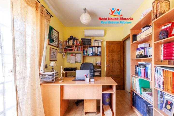 4 Zimmer Villa zu verkaufen in Cuevas del Almanzora mit Garage - 375.000 € (Ref: 8003257)