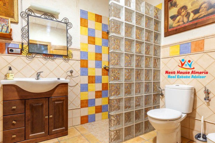 4 Zimmer Villa zu verkaufen in Cuevas del Almanzora mit Garage - 375.000 € (Ref: 8003257)