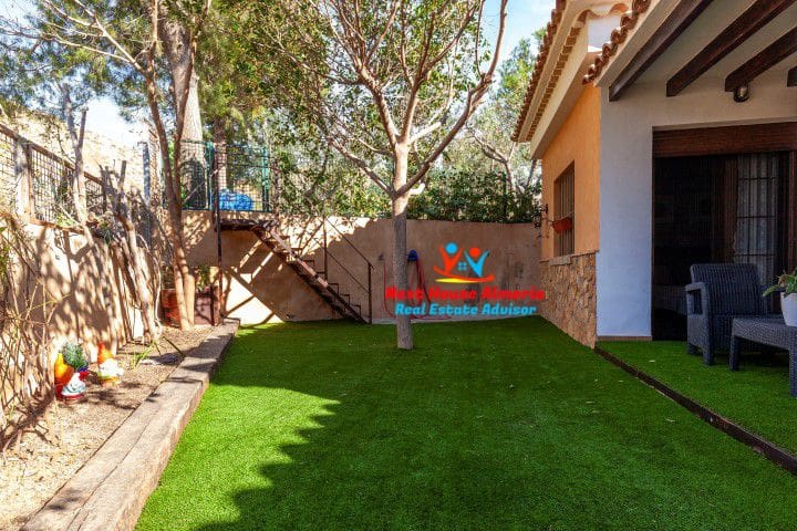 4 Zimmer Villa zu verkaufen in Cuevas del Almanzora mit Garage - 375.000 € (Ref: 8003257)