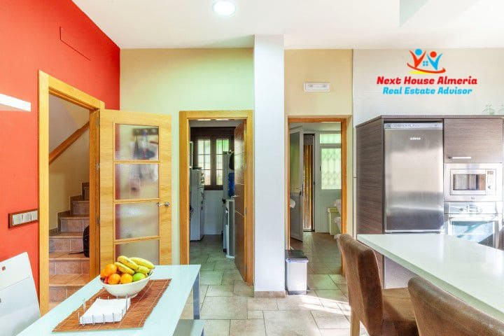 4 Zimmer Villa zu verkaufen in Cuevas del Almanzora mit Garage - 375.000 € (Ref: 8003257)