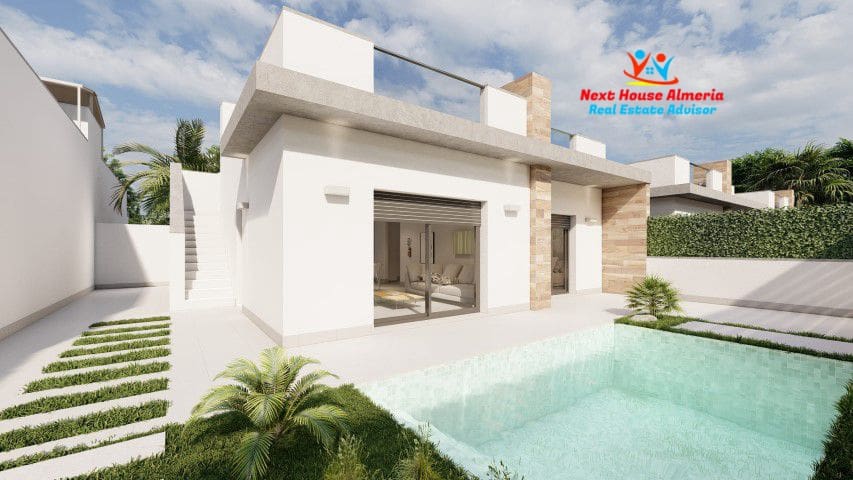 2 bedroom Villa for sale in Roldan - € 261,500 (Ref: 8039901)