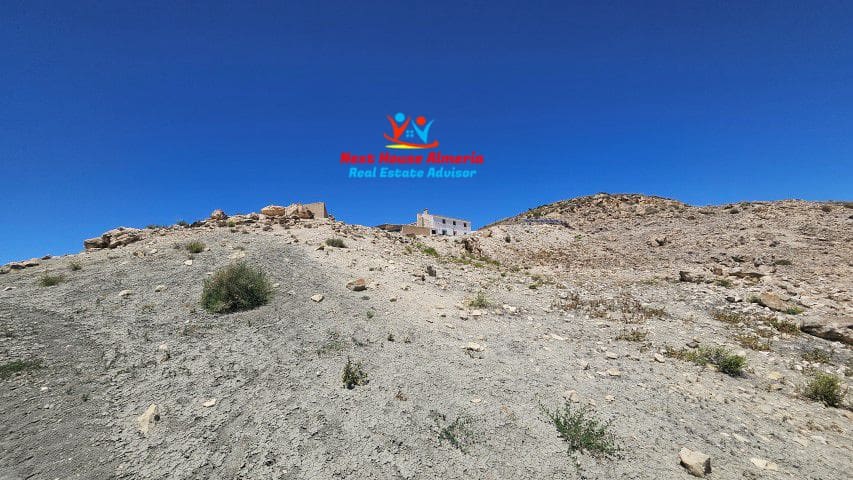 6 soveværelse Finca/Landehus til salg i Velez-Blanco - € 390.000 (Ref: 8310655)