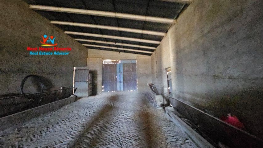 6 soveværelse Finca/Landehus til salg i Velez-Blanco - € 390.000 (Ref: 8310655)