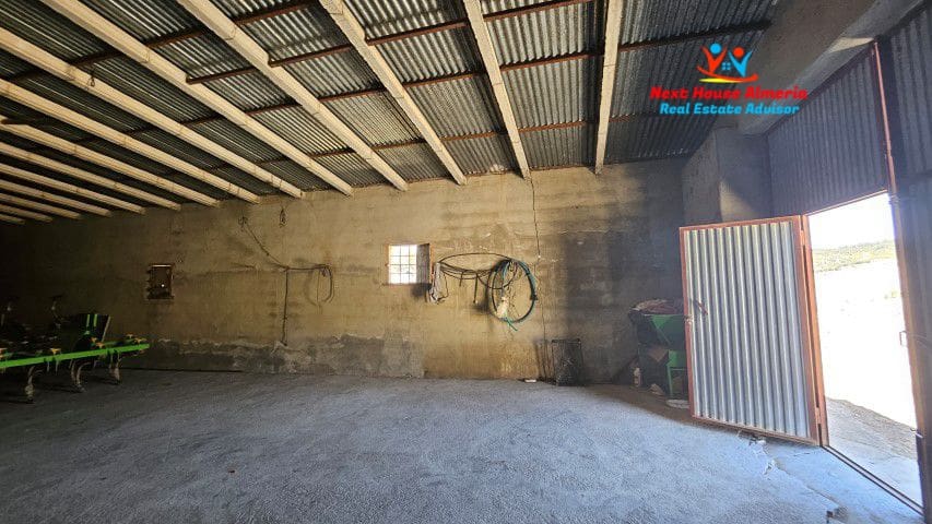 6 soveværelse Finca/Landehus til salg i Velez-Blanco - € 390.000 (Ref: 8310655)