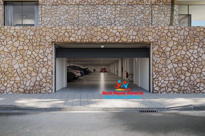 2 sovrum Lägenhet till salu i Callao Salvaje med garage - 1 130 000 € (Ref: 8331447)