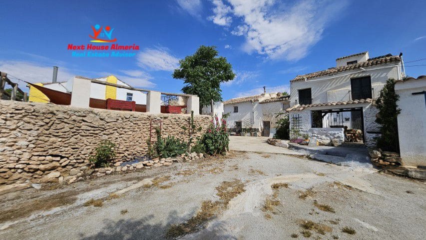 3 soverom Finca/Herregård til salgs i Cullar med garasje - € 95 000 (Ref: 8362226)