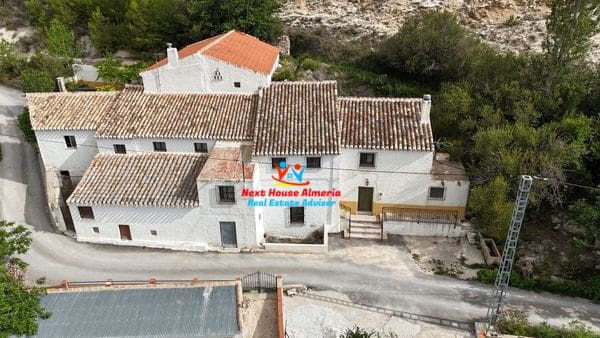 6 chambre Finca/Maison de Campagne à vendre à Velez-Blanco avec garage - 219 900 € (Ref: 8461614)