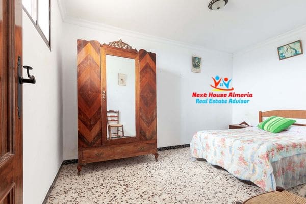 6 chambre Finca/Maison de Campagne à vendre à Velez-Blanco avec garage - 219 900 € (Ref: 8461614)