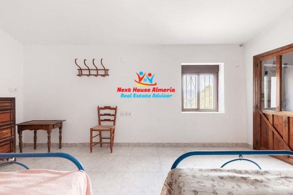 6 chambre Finca/Maison de Campagne à vendre à Velez-Blanco avec garage - 219 900 € (Ref: 8461614)