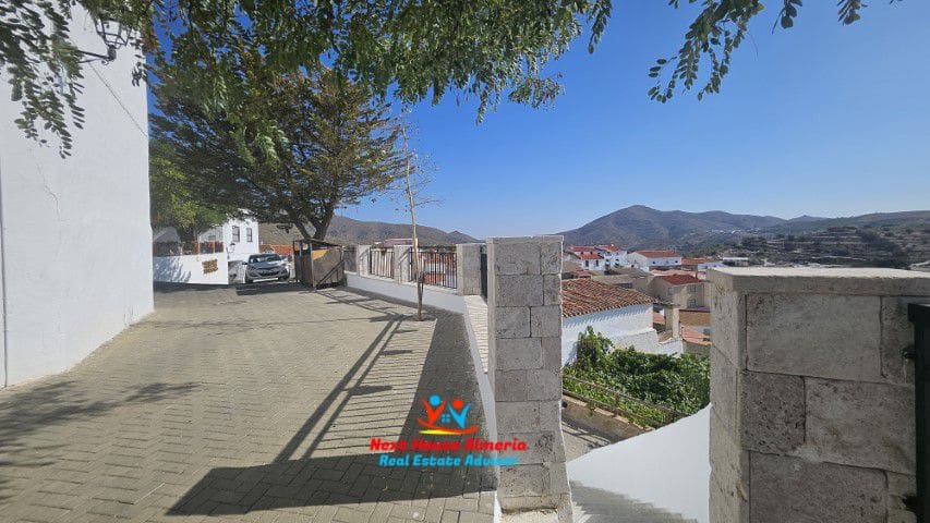 3 soveværelse Byhus til salg i Tahal - € 129.000 (Ref: 8487297)