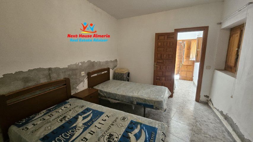 5 soveværelse Finca/Landehus til salg i La Cinta med garage - € 129.950 (Ref: 8488784)