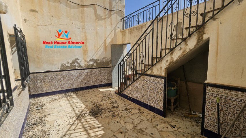 5 soveværelse Finca/Landehus til salg i La Cinta med garage - € 129.950 (Ref: 8488784)