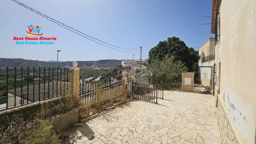 5 soveværelse Finca/Landehus til salg i La Cinta med garage - € 129.950 (Ref: 8488784)