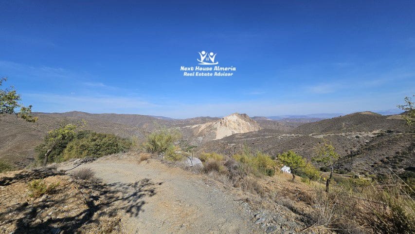 3 soveværelse Finca/Landehus til salg i Cobdar med garage - € 239.950 (Ref: 8526517)