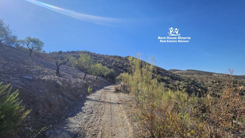 3 soveværelse Finca/Landehus til salg i Cobdar med garage - € 239.950 (Ref: 8526517)