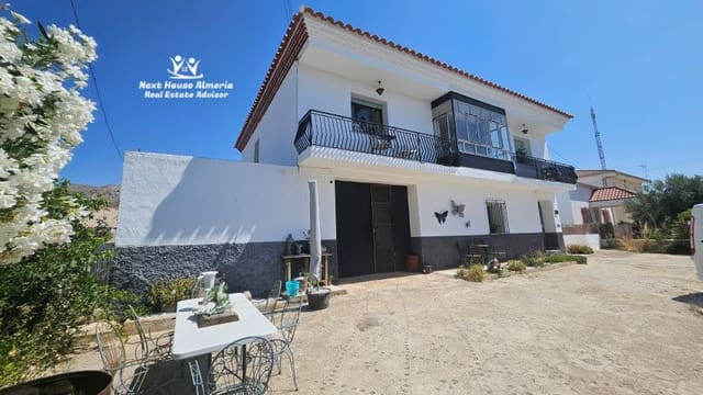 7 makuuhuone Omakotitalo myytävänä paikassa Las Vertientes, Cúllar mukana 
autotalli - 165 000 € (Ref: 8536407)