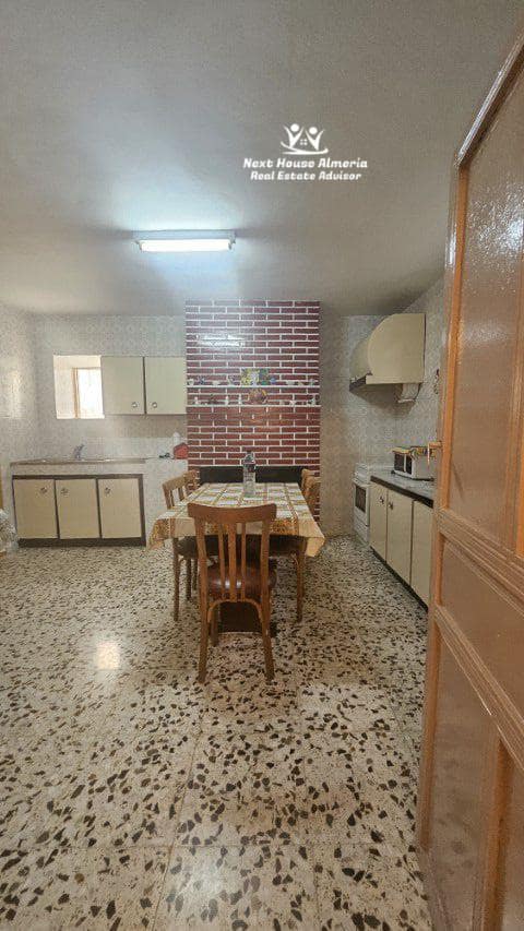 5 soveværelse Byhus til salg i Oria - € 79.999 (Ref: 8541956)