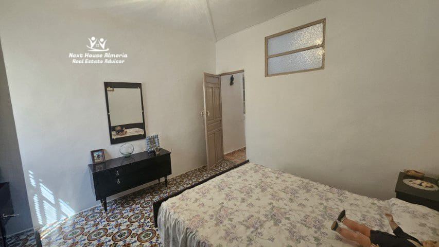 5 soveværelse Byhus til salg i Oria - € 79.999 (Ref: 8541956)