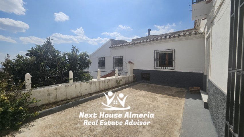 5 soveværelse Byhus til salg i Oria - € 79.999 (Ref: 8541956)