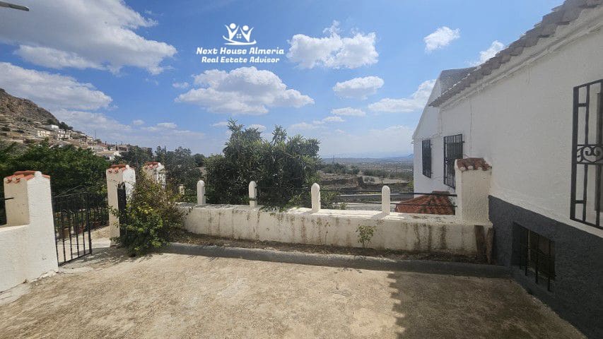 5 soveværelse Byhus til salg i Oria - € 79.999 (Ref: 8541956)