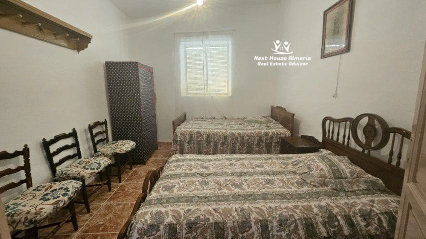 5 soveværelse Byhus til salg i Oria - € 79.999 (Ref: 8541956)