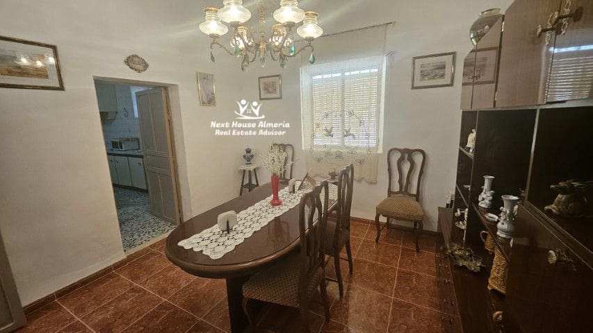 5 soveværelse Byhus til salg i Oria - € 79.999 (Ref: 8541956)