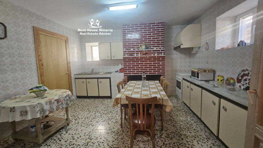 5 soveværelse Byhus til salg i Oria - € 79.999 (Ref: 8541956)