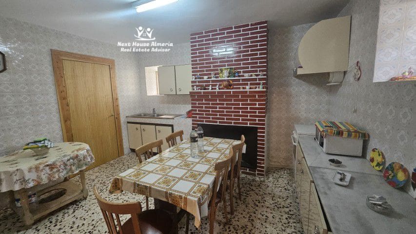 5 soveværelse Byhus til salg i Oria - € 79.999 (Ref: 8541956)