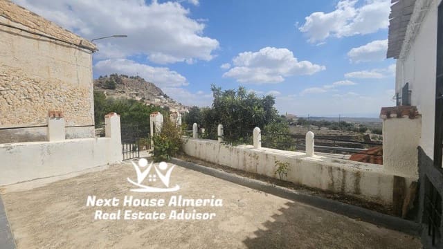 5 soveværelse Byhus til salg i Oria - € 79.999 (Ref: 8541956)