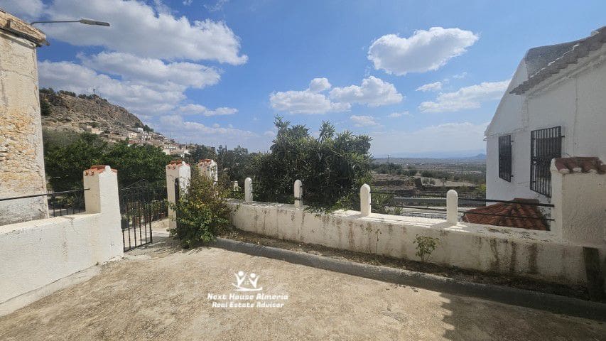 5 soveværelse Byhus til salg i Oria - € 79.999 (Ref: 8541956)