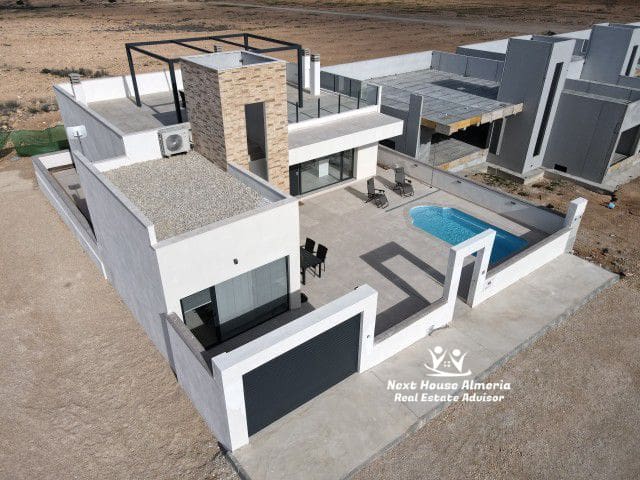 3 bedroom Villa for sale in La Pinilla - € 259,780 (Ref: 8755318)