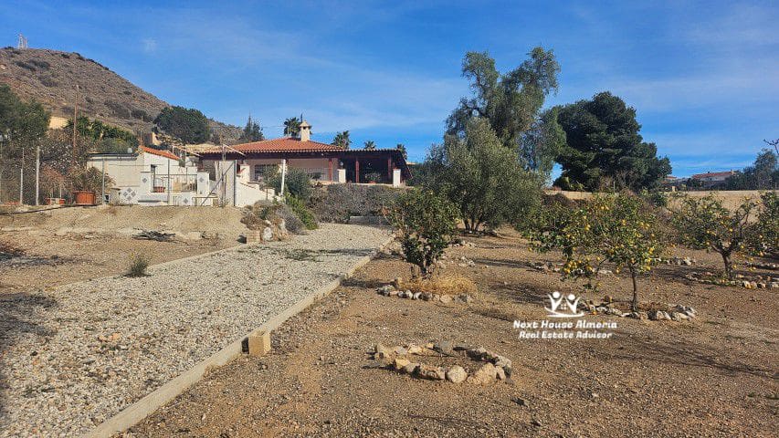 3 slaapkamer Finca/Landhuis te koop in Aguilas met garage - € 210.000 (Ref: 8815507)