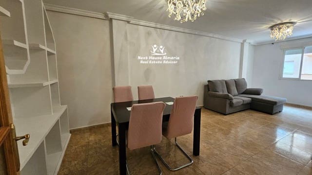 3 makuuhuone Huoneisto myytävänä paikassa Albox mukana 
autotalli - 99 950 € (Ref: 8927243)