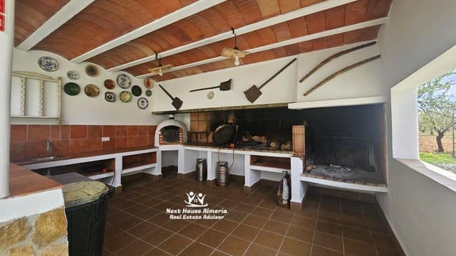 18 slaapkamer Finca/Landhuis te koop in Pozo Alcón met garage - € 835.000 (Ref: 8927244)