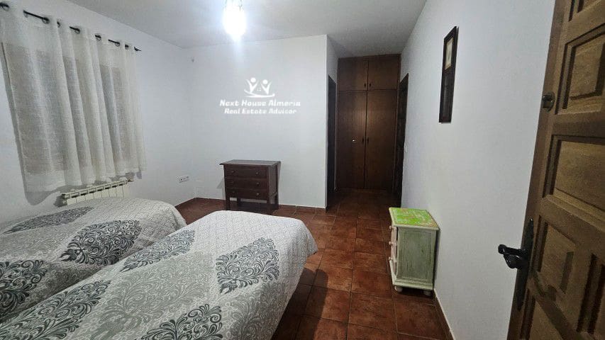 18 soveværelse Finca/Landehus til salg i Pozo Alcon med garage - € 835.000 (Ref: 8927244)