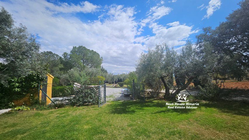 18 soveværelse Finca/Landehus til salg i Pozo Alcon med garage - € 835.000 (Ref: 8927244)