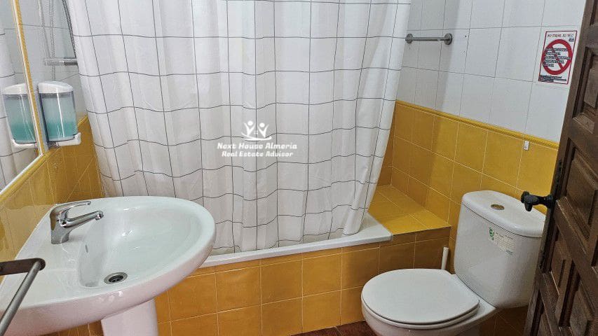 18 soveværelse Finca/Landehus til salg i Pozo Alcon med garage - € 835.000 (Ref: 8927244)