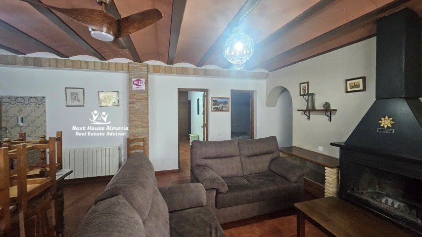 18 soveværelse Finca/Landehus til salg i Pozo Alcon med garage - € 835.000 (Ref: 8927244)