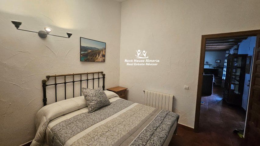 18 soveværelse Finca/Landehus til salg i Pozo Alcon med garage - € 835.000 (Ref: 8927244)