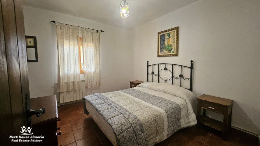 18 soveværelse Finca/Landehus til salg i Pozo Alcon med garage - € 835.000 (Ref: 8927244)