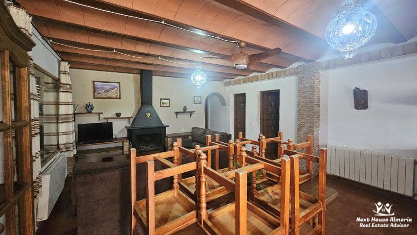 18 soveværelse Finca/Landehus til salg i Pozo Alcon med garage - € 835.000 (Ref: 8927244)