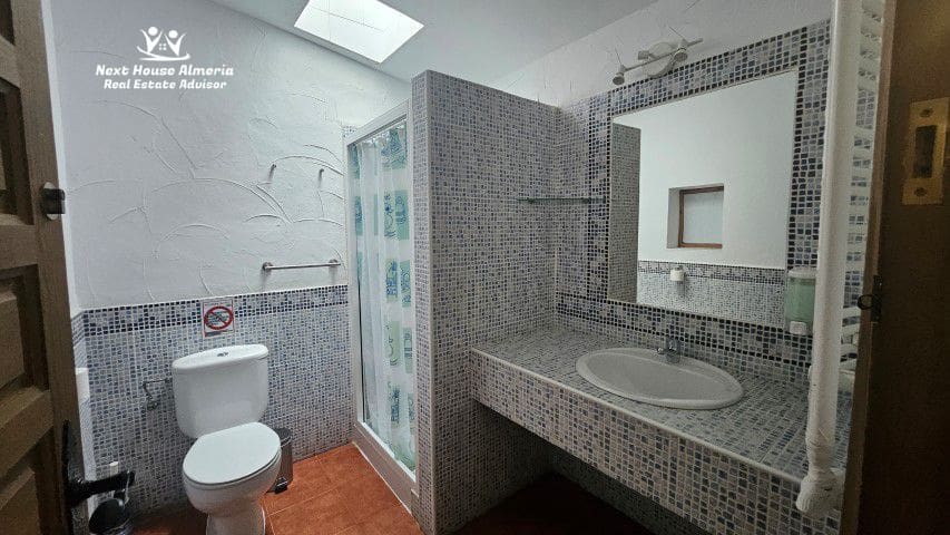 18 soveværelse Finca/Landehus til salg i Pozo Alcon med garage - € 835.000 (Ref: 8927244)