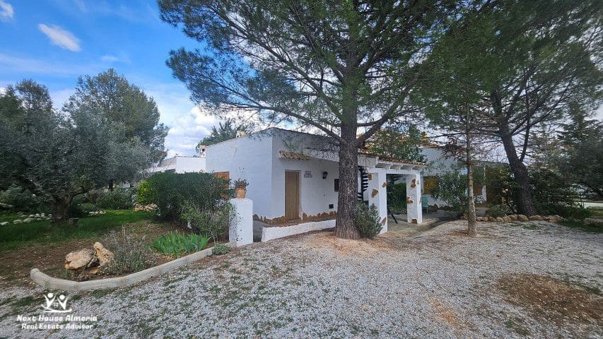 18 soveværelse Finca/Landehus til salg i Pozo Alcon med garage - € 835.000 (Ref: 8927244)