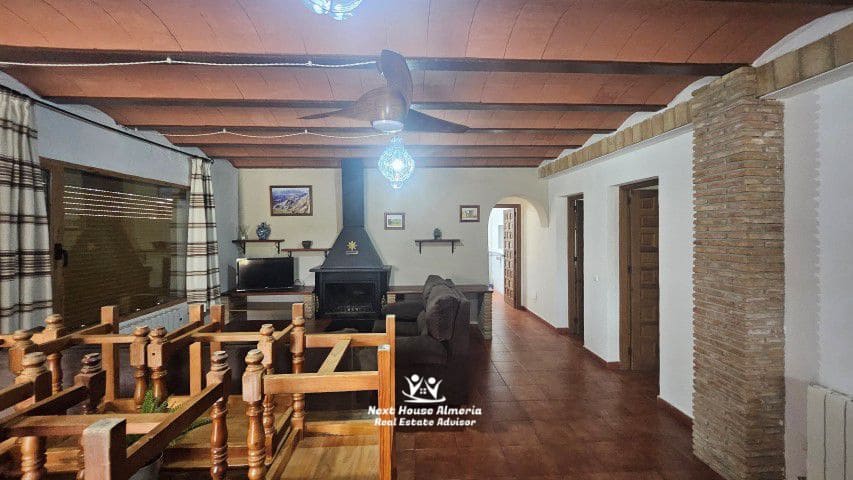 18 soveværelse Finca/Landehus til salg i Pozo Alcon med garage - € 835.000 (Ref: 8927244)